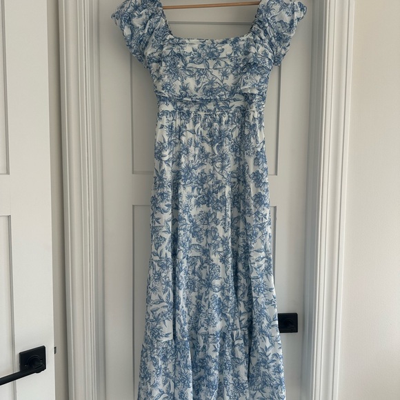 Altar'd State Light Blue & White Floral Square-Neck Maxi Dress - Picture 2 of 6